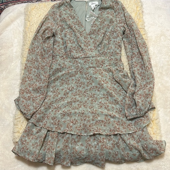 Japna dress - Picture 1 of 2